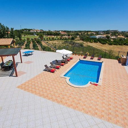 Villa Nincha - Heated Pool - Free Wi-Fi - Air Con Албуфейра Екстериор снимка